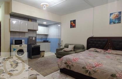 Apartment - Studio - 1 Bathroom for rent in Al Qulaya'ah - Al Sharq - Sharjah