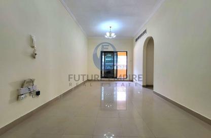 Apartment - 2 Bedrooms - 2 Bathrooms for rent in Al Yakka Residence - Al Mankhool - Bur Dubai - Dubai