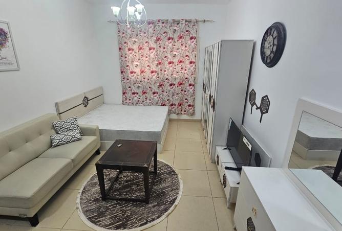 124289606 - Property Image 2