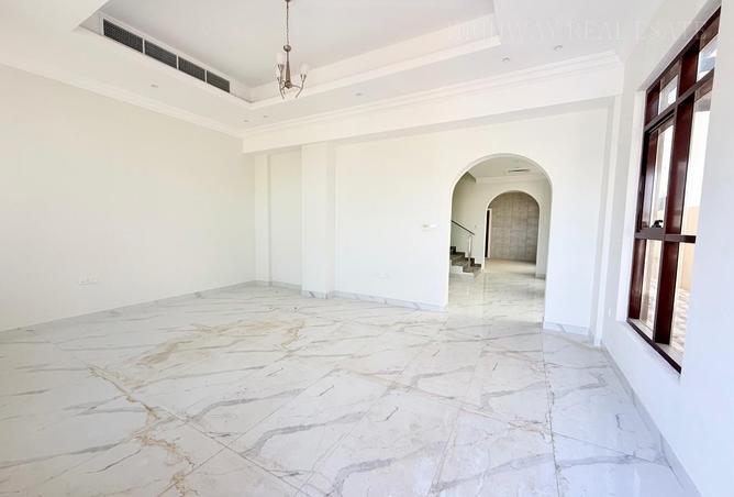93993795 - Property Image 2