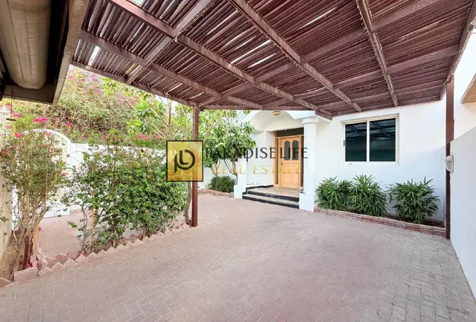 160111933 - Property Image 2