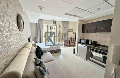Apartment - Studio - 1 Bathroom for rent in Bay Central Tower West - Bay Central - Dubai Marina - Dubai