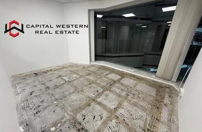 Office Space - Studio - 1 Bathroom for rent in Fairmont Hotel - Sheikh Zayed Road - Dubai