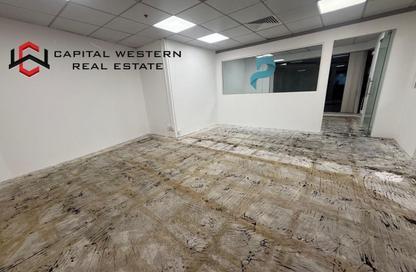 Office Space - Studio - 1 Bathroom for rent in Fairmont Hotel - Sheikh Zayed Road - Dubai