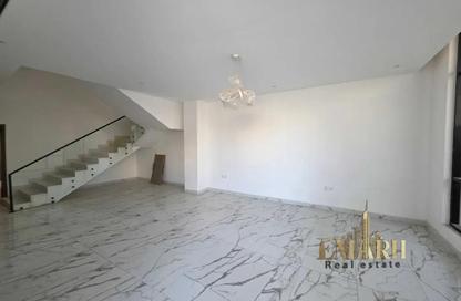 فيلا - 5 غرف نوم - 7 حمامات للبيع في الزاهية - عجمان