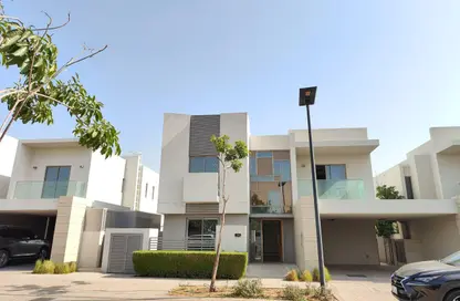 شقة - 4 غرف نوم - 4 حمامات للايجار في الزاهية - تجارية مويلح - الشارقة