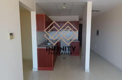 Apartment - 1 - 1 for sale in Paradise Lakes Tower B9 - Paradise Lakes Towers - Emirates City - Ajman Apartment - 1 - 1 for sale in Paradise Lakes Tower B9 - Paradise Lakes Towers - Emirates City - Ajman