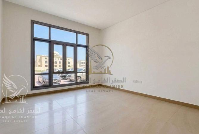 135648554 - Property Image 2