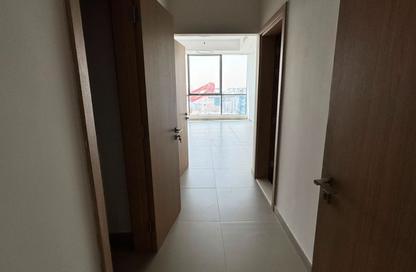 Apartment - 2 Bedrooms - 3 Bathrooms for rent in Al Mamzar Tower - Al Mamzar - Sharjah - Sharjah Apartment - 2 Bedrooms - 3 Bathrooms for rent in Al Mamzar Tower - Al Mamzar - Sharjah - Sharjah