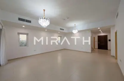 Villa - 4 Bedrooms - 4 Bathrooms for rent in Jumeirah 2 Villas - Jumeirah 2 - Jumeirah - Dubai