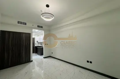 Apartment - Studio - 1 Bathroom for rent in Rukan Tower B - Rukan Tower - Rukan - Dubai Land - Dubai Apartment - Studio - 1 Bathroom for rent in Rukan Tower B - Rukan Tower - Rukan - Dubai Land - Dubai