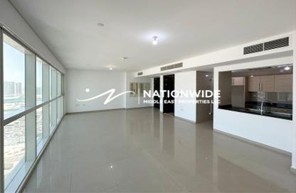 Apartment - 1 Bedroom - 2 Bathrooms for rent in RAK Tower - Marina Square - Al Reem Island - Abu Dhabi