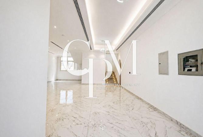 82802006 - Property Image 3