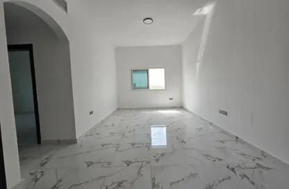 Apartment - 1 Bedroom - 2 Bathrooms for rent in Al Jurf 2 - Al Jurf - Ajman Downtown - Ajman