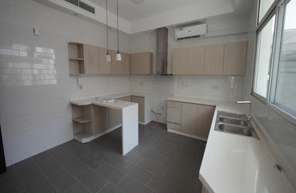 Villa - 5 - 6 for rent in Umm Suqeim 1 Villas - Umm Suqeim 1 - Umm Suqeim - Dubai