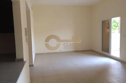 Apartment - 3 Bedrooms - 4 Bathrooms for sale in Al Thamam 14 - Al Thamam - Remraam - Dubai Land - Dubai
