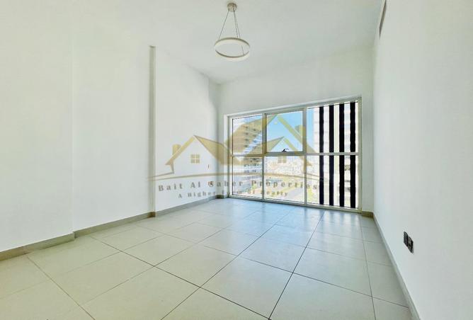 57800873 - Property Image 2