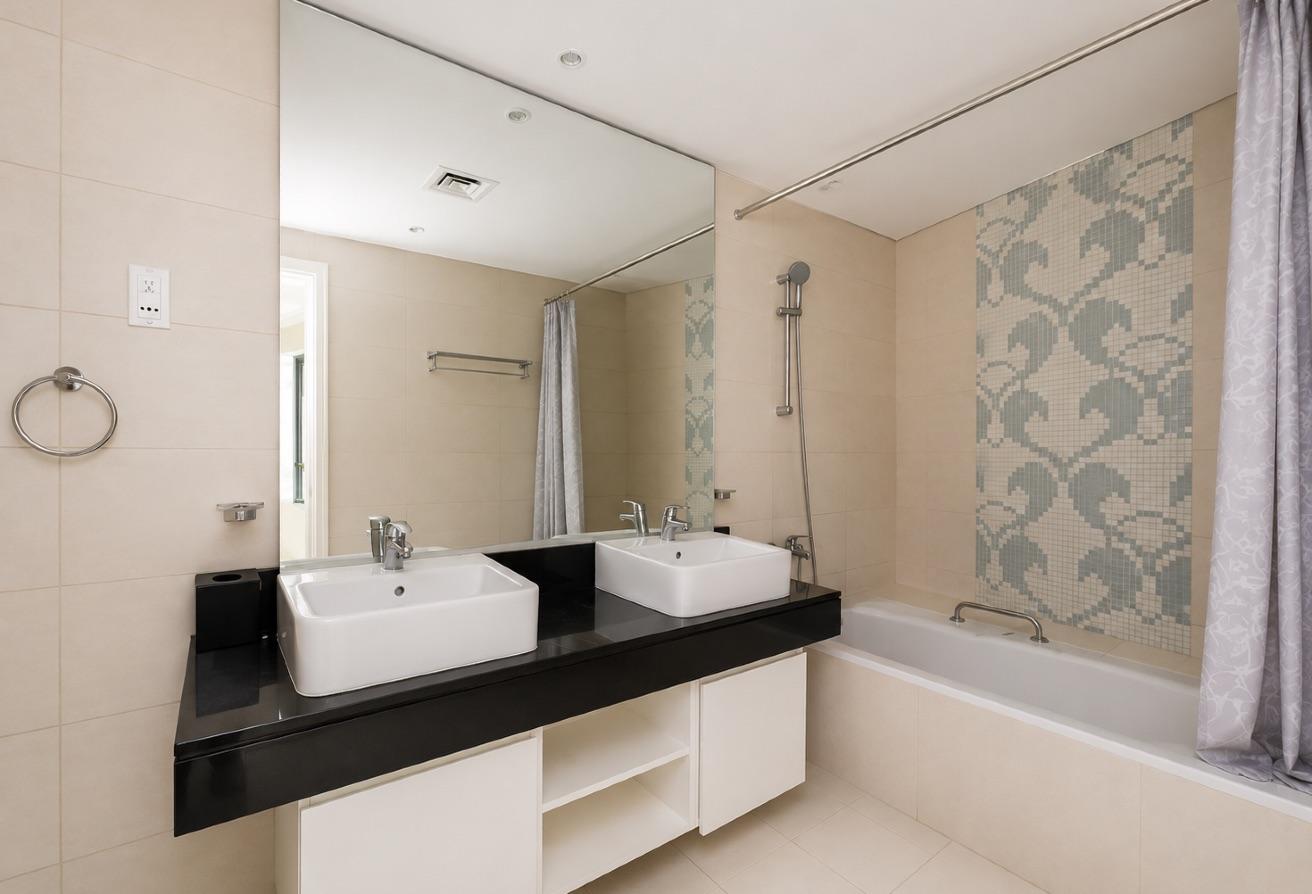 3 BR | High Floor | Marina Views | Luxury Living photo 5