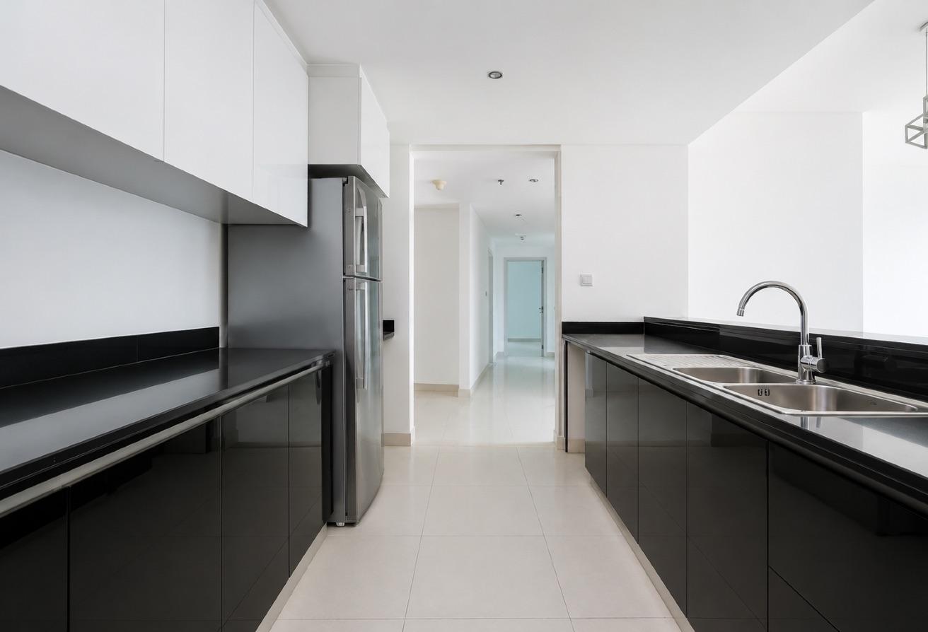 3 BR | High Floor | Marina Views | Luxury Living photo 2