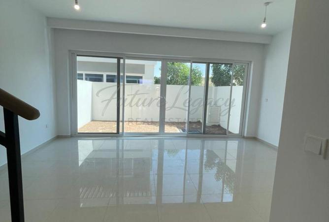 94879711 - Property Main Image
