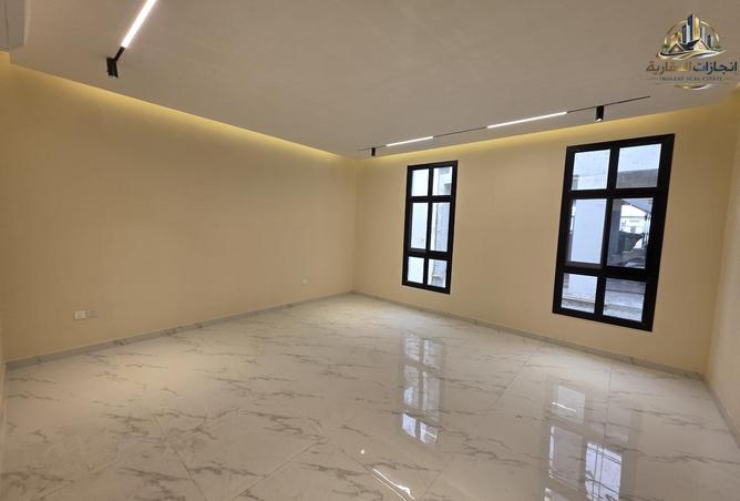 75794711 - Property Image 3