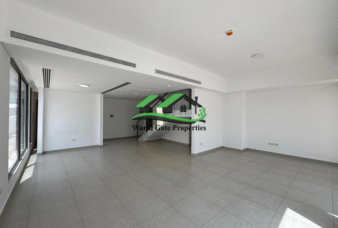 87858265 - Property Image 2