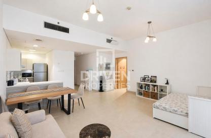 Apartment - 1 - 1 for sale in Iris Amber - Al Jaddaf - Dubai Apartment - 1 - 1 for sale in Iris Amber - Al Jaddaf - Dubai