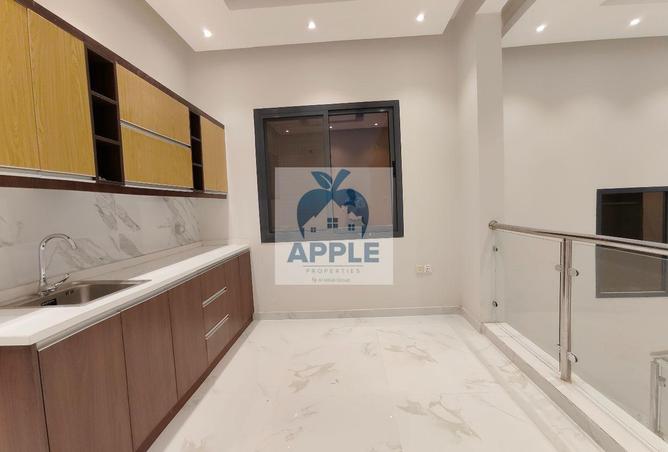 112742920 - Property Image 2