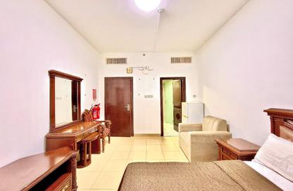 Apartment - Studio - 1 Bathroom for rent in Al Reem Plaza - Electra Street - Abu Dhabi
