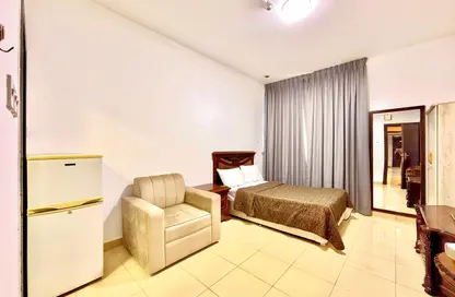 Apartment - Studio - 1 Bathroom for rent in Al Reem Plaza - Electra Street - Abu Dhabi