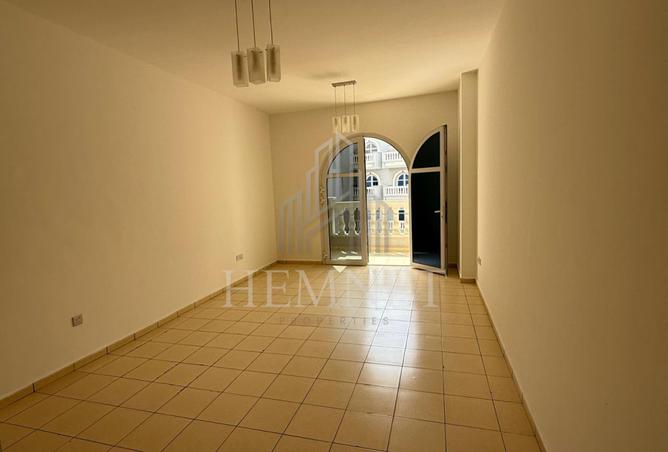 128357315 - Property Image 3