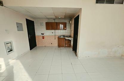 Apartment - Studio - 1 for rent in Fire Station Road - Muwaileh - Sharjah Apartment - Studio - 1 for rent in Fire Station Road - Muwaileh - Sharjah