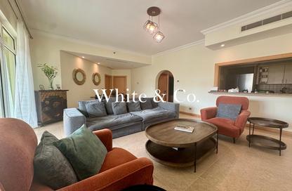Apartment - 2 Bedrooms - 4 Bathrooms for rent in Al Hatimi - Shoreline Apartments - Palm Jumeirah - Dubai