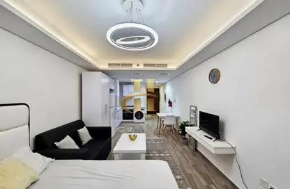 شقة - 1 حمام للايجار في قصر لايا - منطقة 15 - قرية جميرا الدائرية - دبي