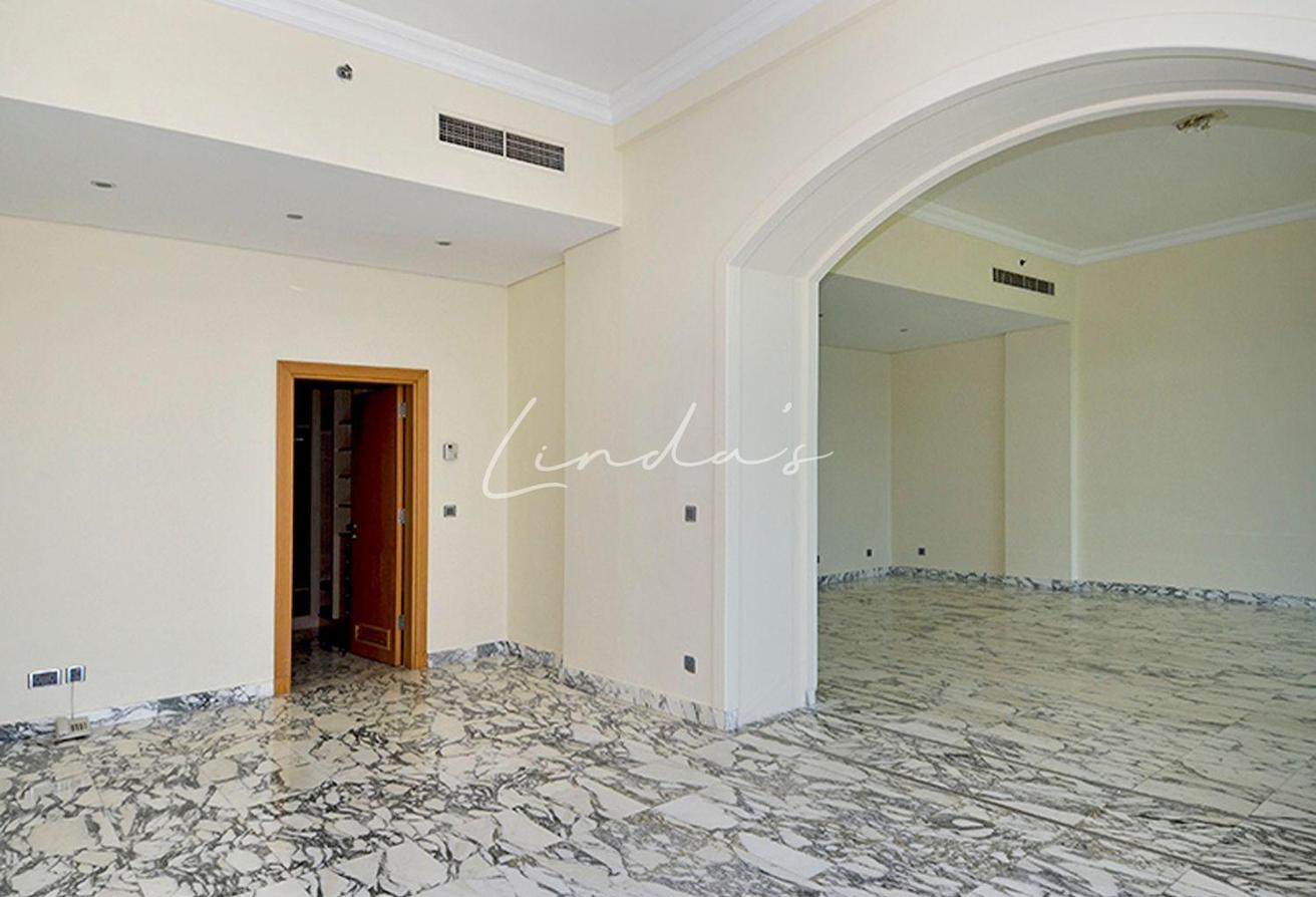 Luxury | Duplex | | Direct Beach Access| Sea View photo 6