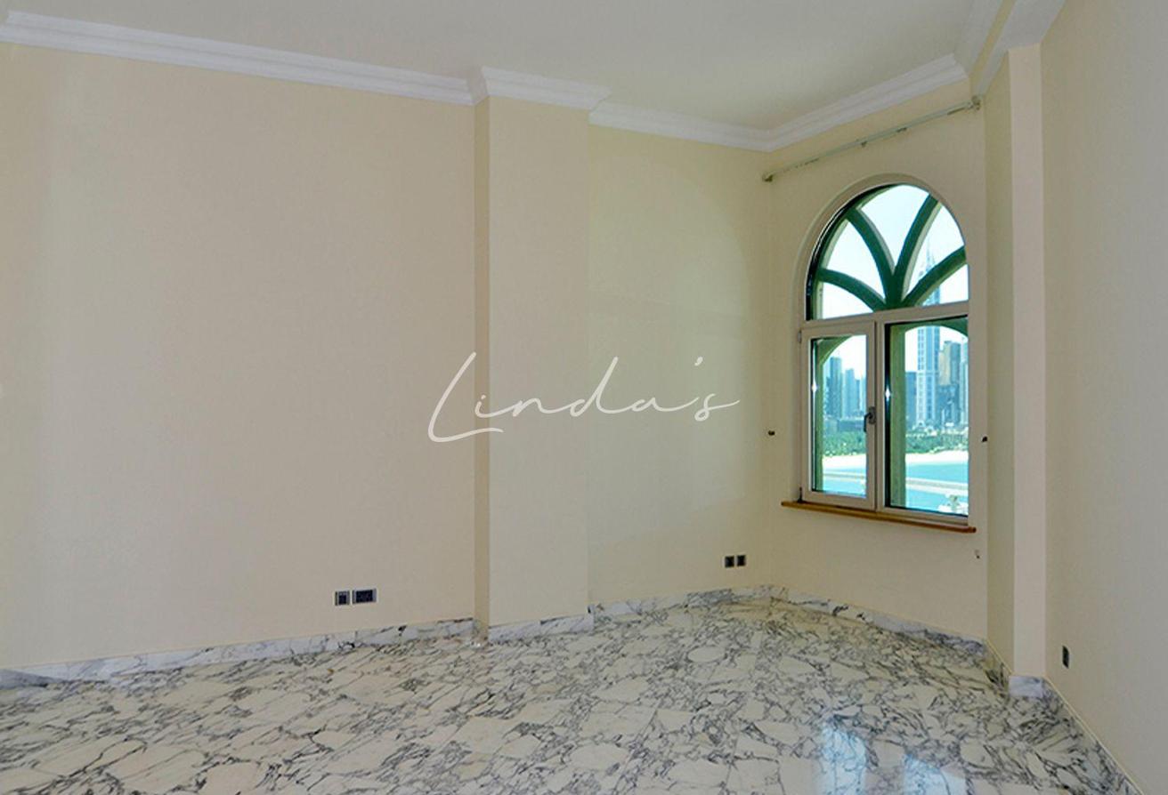 Luxury | Duplex | | Direct Beach Access| Sea View photo 10
