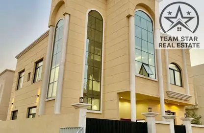 فيلا - 5 غرف نوم - 7 حمامات للايجار في الحليو 2 - الحليو - عجمان