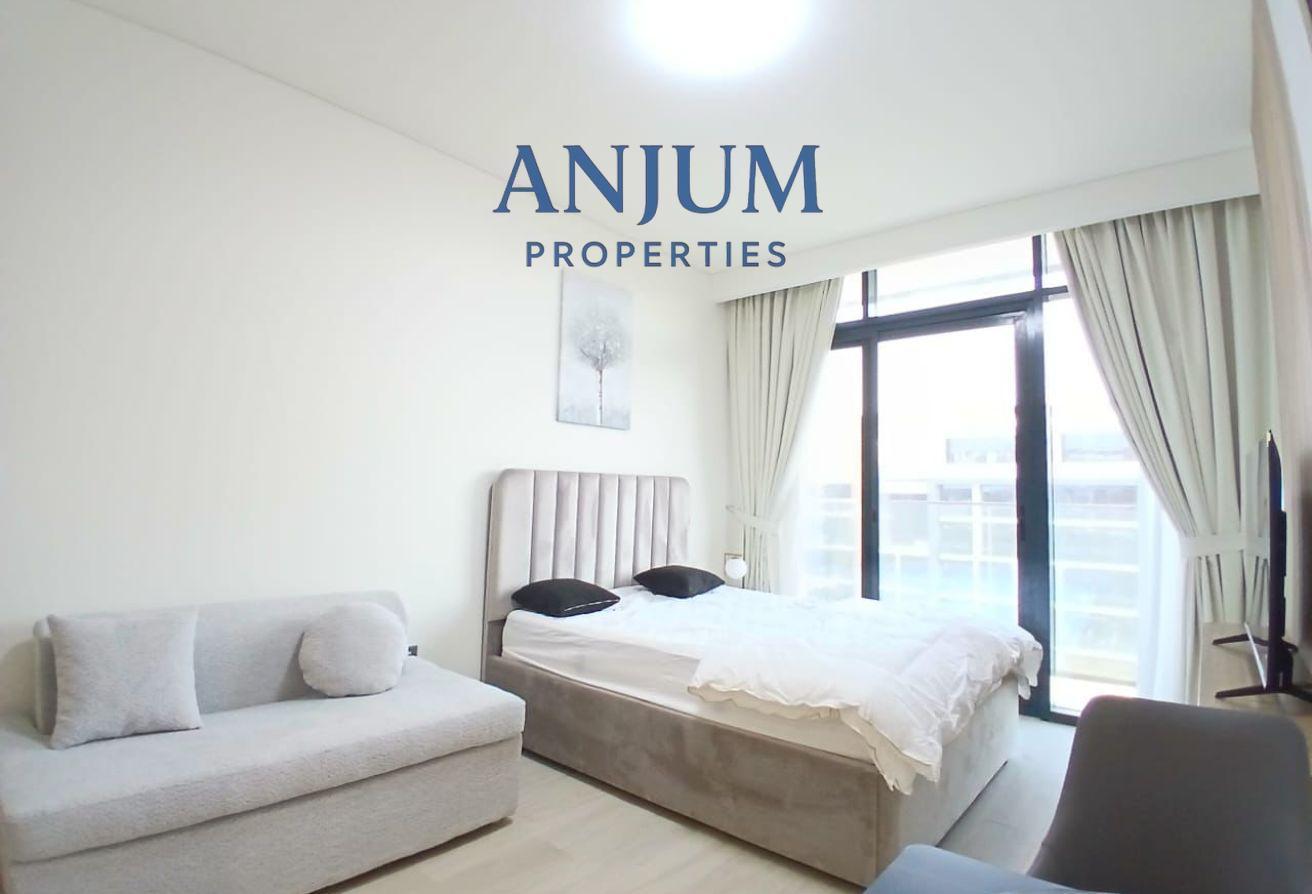 POOL VIEW | HIGH FLOOR | NEGOTIABLE photo 3