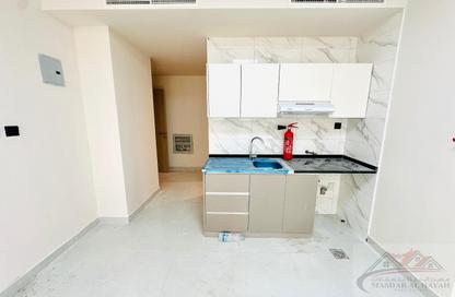 Apartment - Studio - 1 for rent in Muweileh Community - Muwaileh Commercial - Sharjah