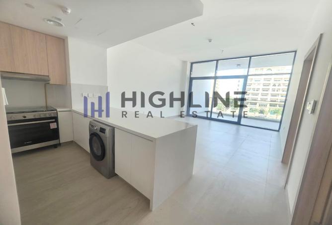 Spacious 1BR in Luxury Tower | Store Room | Available Oct 10 photo 2