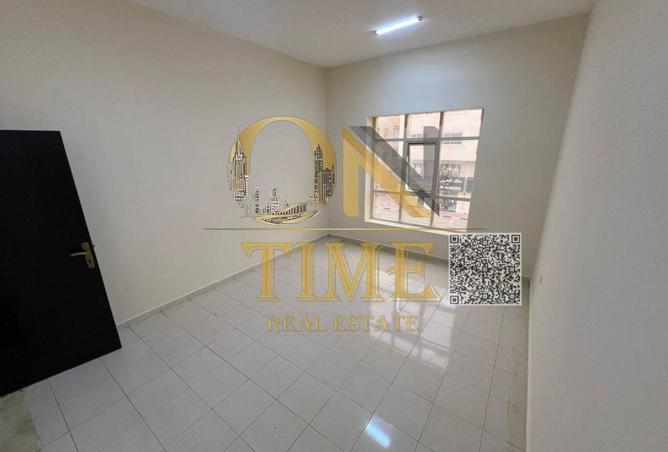 76182540 - Property Image 2