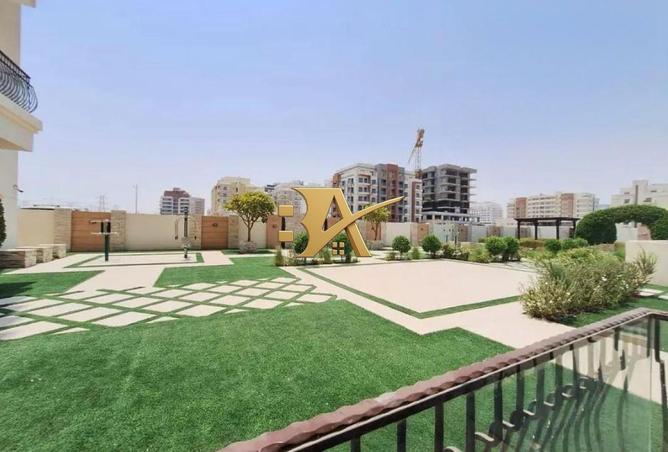 73843947 - Property Image 2