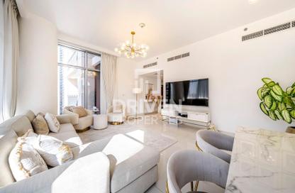 Apartment - 1 Bedroom - 2 Bathrooms for rent in Boulevard Crescent Tower 2 - BLVD Crescent - Downtown Dubai - Dubai