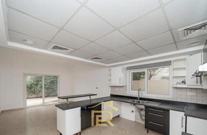 Villa - 4 Bedrooms - 5 Bathrooms for rent in Meadows 4 - Meadows - Dubai Villa - 4 Bedrooms - 5 Bathrooms for rent in Meadows 4 - Meadows - Dubai