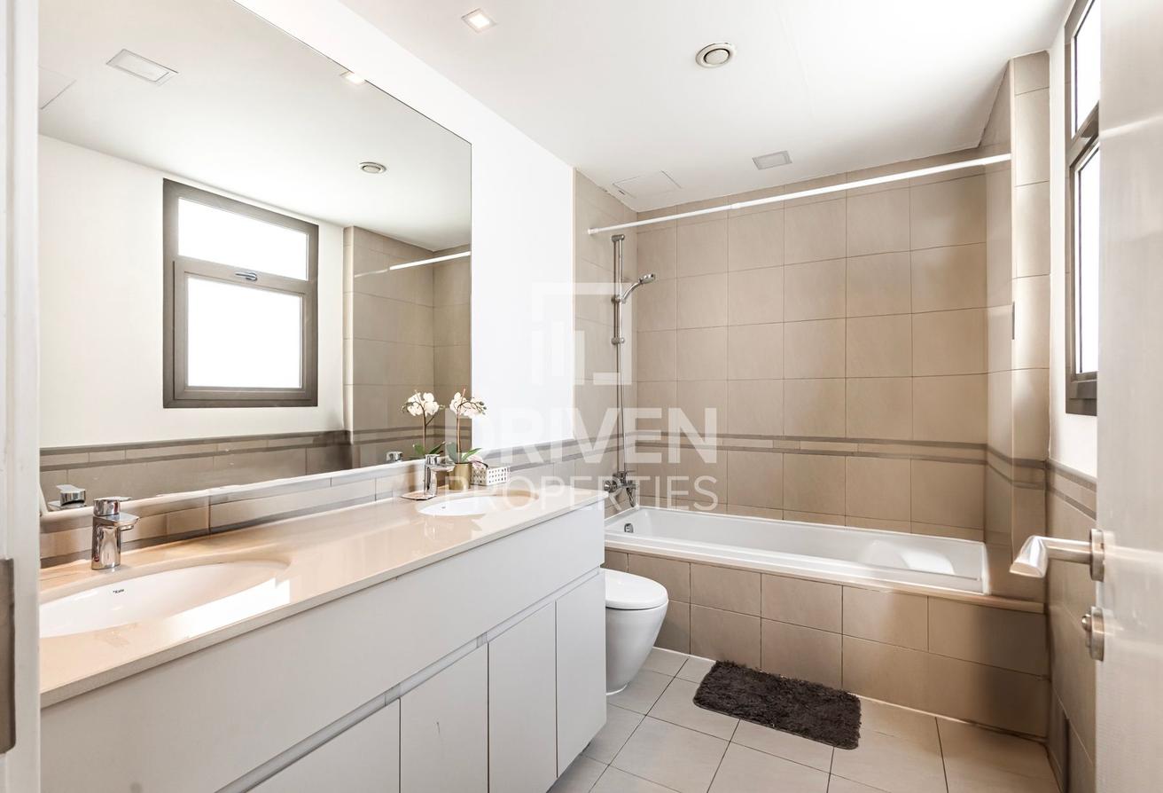 Exclusive | Single Row | Facing Community Center photo 14