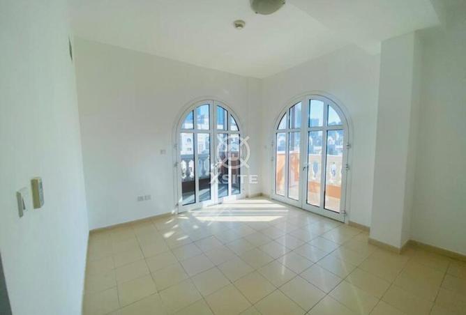 82815047 - Property Image 2