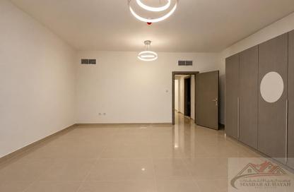 Apartment - 1 - 2 for rent in Muwaileh 29 Building - Muwaileh - Sharjah