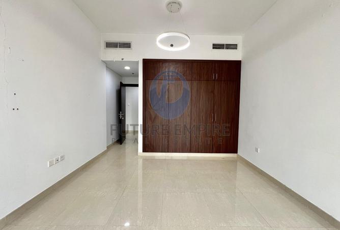 111404117 - Property Main Image