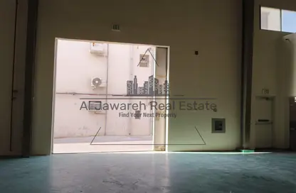 مستودع - استوديو - 1 حمام للايجار في أم درع - أم القيوين مستودع - استوديو - 1 حمام للايجار في أم درع - أم القيوين