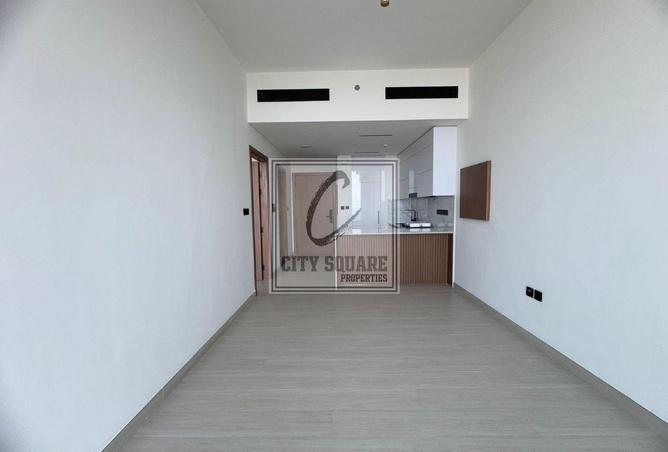 80273425 - Property Image 2